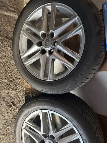 диски на шкода суперб: Toyota orijinal yüngül lehimli disklər və Arivo Ultra ARZ5 yay şinləri