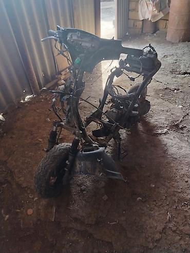 bmw e36 katalizator: Skuter şassisi və ehtiyat hissələri paketi - Çərçivə: tam skuter — 1