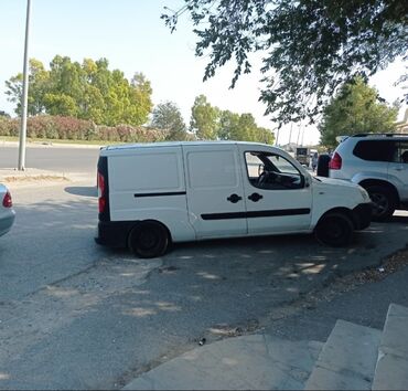 bmw 5 серия 525td at: Fiat Doblo yük/furqon - Korpus: ağ rəng, yanları kor (pəncərəsiz) yük