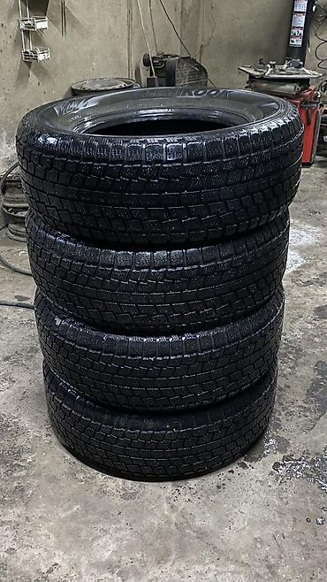 Шины: Шины 225 / 65 / R 17, Зима, Б/у, Комплект, Внедорожные (АТ/МТ), Германия, Hankook — 1