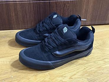 Original Vanslar Yenidir, Knu Skool gedir Qabarıq görünüşü var