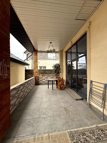 Продажа коттеджей и домов: Продаётся современный дом 📍 Район Алтын-Ордо, Полицейский городок ✨ — 1