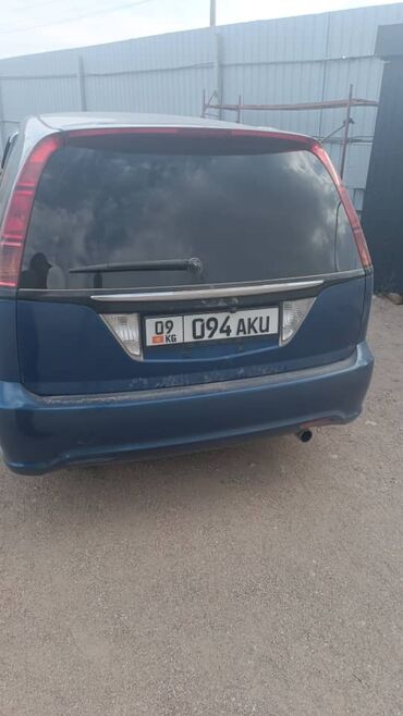 обмен дом на авто: Honda Stream: 2003 г., Бензин, Минивэн