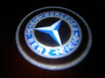 cest: Logo projektor za vrata - Audi. Ugradni logo projektori za vrata . ✨ — 5