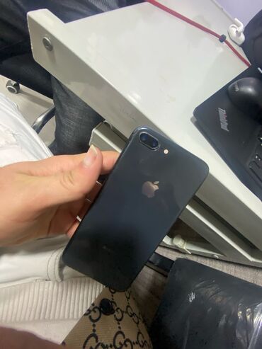 iphone 7 plus satış: IPhone 8 Plus, 64 GB, Qara, Barmaq izi, Simsiz şarj