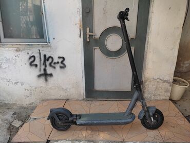 İçki texnikası: Salam inmotion s1hs sürət 40km məsafə 95km sadəcə sol sağ krilosu