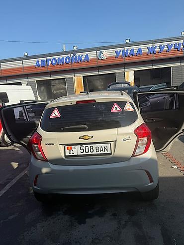 shevrolet lacetti: Chevrolet Spark: 2018 г., 1 л, Автомат, Бензин, Хэтчбэк — 5