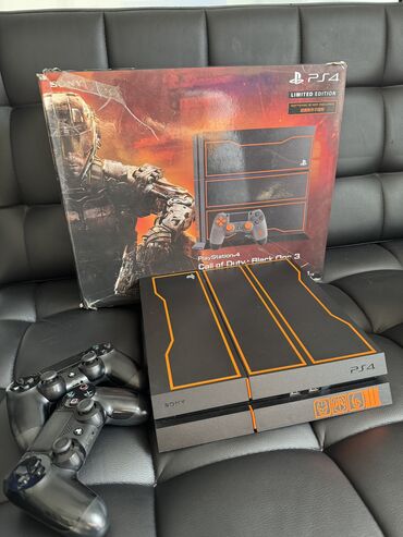 playstation 4 vr: Продаю прошитую Sony PlayStation 4 Limited Edition (Call of Duty