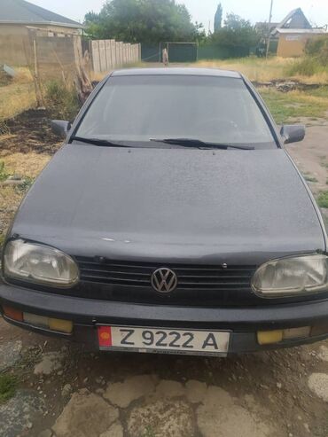 Volkswagen: Volkswagen Golf: 1993 г., 1.6 л, Механика, Бензин