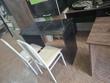 Ofis dəst mebeli: Parta tek neferlik 50/60 sm 28 azn Parta iki neferlik 100/50 sm — 2