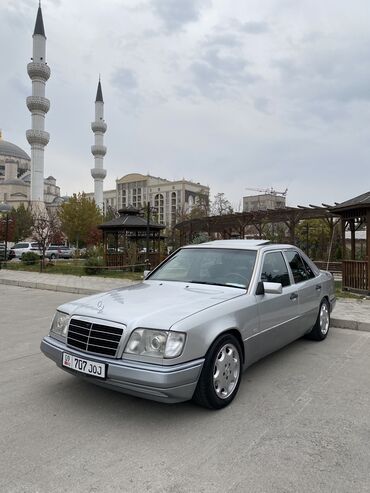мерс 124 купе: Mercedes-Benz W124: 1995 г., 3.2 л, Автомат, Бензин, Седан