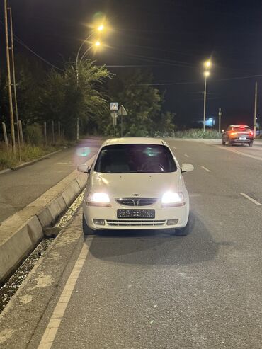 daewoo lacetti: Daewoo Kalos: 2003 г., 1.5 л, Механика, Бензин, Седан