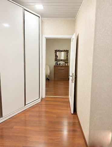 ecemi: Bakı, 3 otaqlı, Köhnə tikili, m. Memar Əcəmi, 60 kv. m — 9