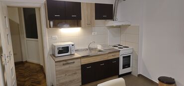 Dugoročni najam stanova: 3 sobe — 2