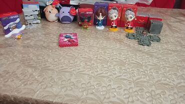 Oyuncaqlar: Kolleksiya fiqurları və mini oyuncaqlar seti Happy Meal. Hamısı — 1