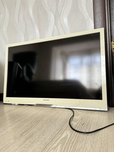 телевизор диагональ 72 см: Продаю новый телевизор SHARP, диагональ 75/50 белый, рабочий