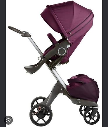 сумка на калесиках: Коляска, Stokke, цвет - Фиолетовый, Б/у, Платная доставка — 1