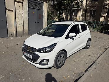 Chevrolet Spark: 2018 г., 1 л, Автомат, Бензин, Хэтчбэк