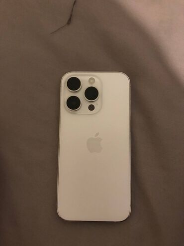Apple iPhone: IPhone 14 Pro, Б/у, 256 ГБ, Белый, 82 %