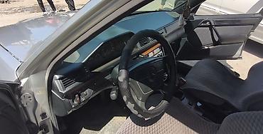 jetta 6: Mercedes-Benz W124: 1993 г., 2.2 л, Механика, Бензин, Седан — 3