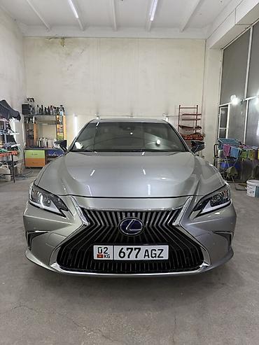 Lexus: Lexus ES: 2019 г., 2.5 л, Автомат, Гибрид, Седан — 1