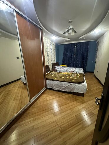 Köhnə tikili: Montində Kosmos y/ kompleksində 18/10 u 3 otaq 136 kv əla təmirli -da lalafo.az — 12 Köhnə tikili: Montində Kosmos y/ kompleksində 18/10 u 3 otaq 136 kv əla təmirli — 12