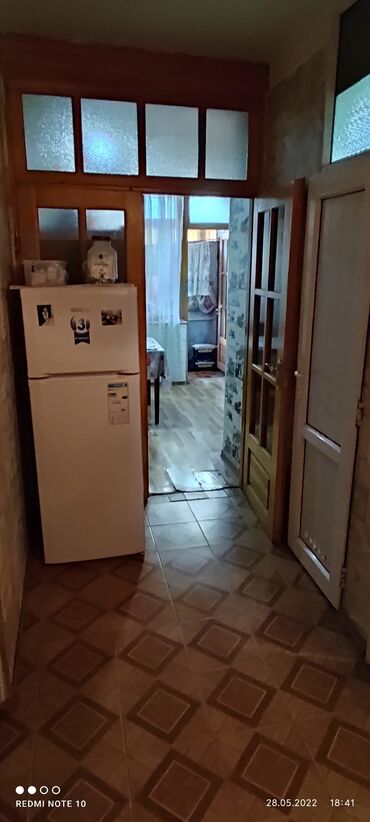 Köhnə tikili: Xırdalan, 3 otaqlı, Köhnə tikili, 68 kv. m -da lalafo.az — 6 Köhnə tikili: Xırdalan, 3 otaqlı, Köhnə tikili, 68 kv. m — 6