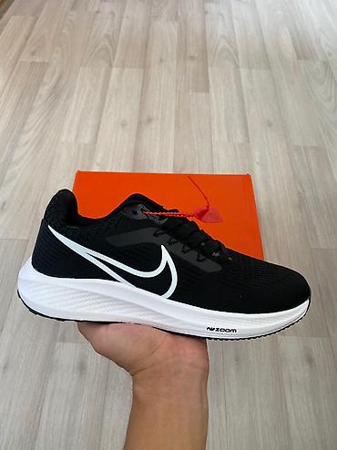 pegas: Кроссовки, 41, Nike, Новый, цвет - Белый, Платная доставка, Самовывоз, Бесплатная доставка — 3