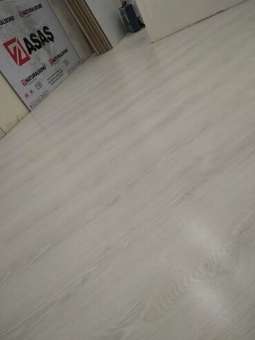 Digər ixtisaslar: Her cur laminat ve parketin vurulmasi gozel ve selqeli is goruruk — 7