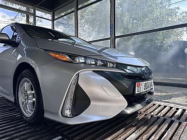Toyota: Toyota Prius: 2020 г., 1.8 л, Электромобиль — 8