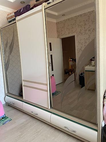 nehir yataq desti: Şkafın ve tumbaların led ishıqları ishlemir qırılıb ishıqları ve — 1