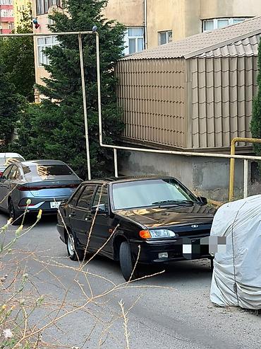 niva siti satilir: LADA 2115 Samara sedan – klassik Rusiya istehsalı. Qara rəng, 4 qapı — 1