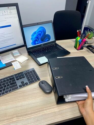Продажи, работа с клиентами: Part-time əməkdaşlar tələb olunur İş saatı: 4 saat (10:00-14:00 /