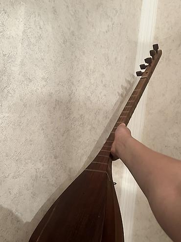 saz xırdalan: Saz (aşıq sazı) – xalq musiqi aləti Əla vəziyətdədi bir problem var — 3
