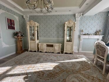 дешевые квартиры в бишкеке купить 2 комнатные: 3 комнаты, 136 м², Элитка, 10 этаж, Дизайнерский ремонт