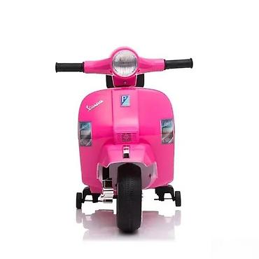 traktor igracka za decu: Dečiji električni skuter – Vespa stil, roze boja - Autentičan retro — 2