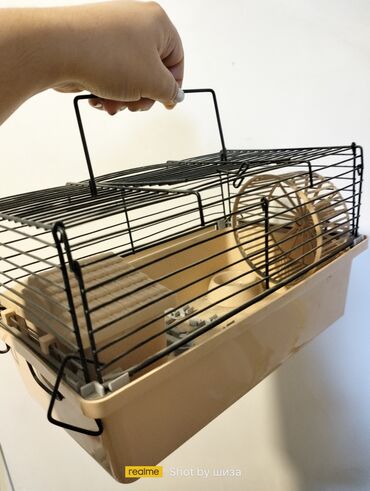 домик для хомяков: Продаю новую клетку для хомяка