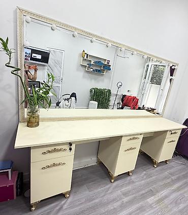 fort salon: Salon mebeli 230 Azn.Uzunluğu 2.80 2 neferlikdi guzgunun arxasi qalin — 1