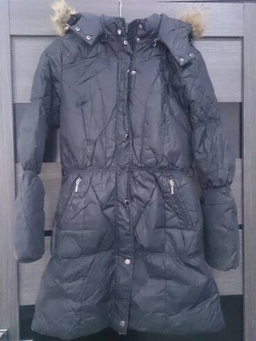 Куртки: Женская куртка M (EU 38), L (EU 40), цвет - Черный