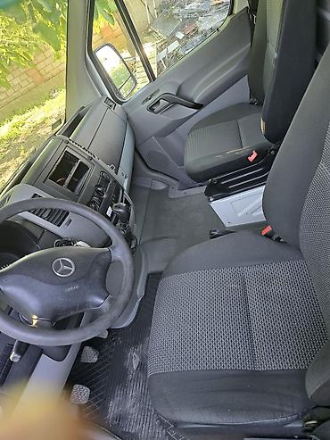Mercedes-Benz: Mercedes-Benz Спринтер: 2010 г., 2.2 л, Механика, Дизель, Фургон at lalafo.kg — 3 Mercedes-Benz: Mercedes-Benz Спринтер: 2010 г., 2.2 л, Механика, Дизель, Фургон — 3