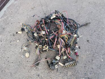 Auto delovi: Kompletna instalacija Lada 21213 Niva 2003 godište. Polovno, očuvano — 2