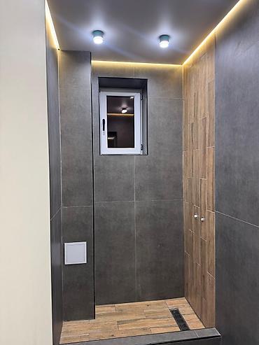 Укладка плитки: Резка плитки, Подготовка стен для укладки, Укладка плитки на откосы, окна, двери | Керамическая плитка, Мозаичная плитка, Мраморная плитка | Вертикальная укладка, Раскладка ковром, Раскладка в разбежку Больше 6 лет опыта — 12