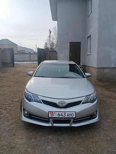 Унаа: Toyota Camry: 2014 г., Седан — 2