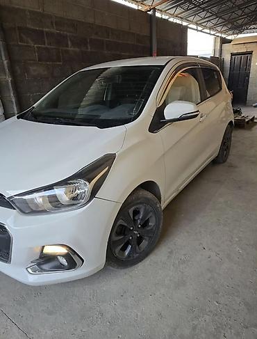 Chevrolet Spark: 2019 г., 1 л, Автомат, Бензин, Хэтчбэк