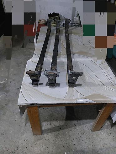 04 satışı: Vaz 21 04 baqajı yaxşı vəziyyətdədir,3 ədəddir,bəzən zəng çatmasa — 8