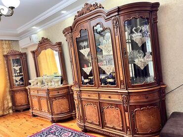 столы и стулья для гостинной цены: Комод