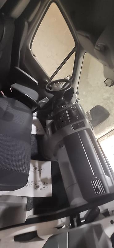 мост на спринтер: Mercedes-Benz Sprinter (кузов L2H2, длинная база, высокий потолок) — 10