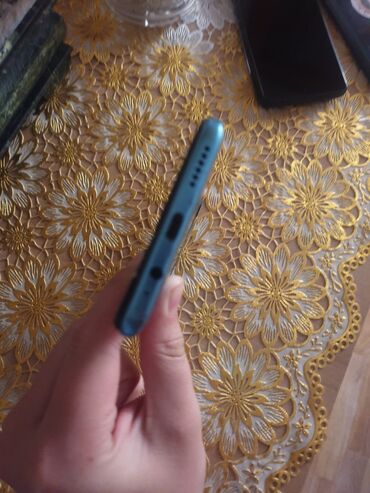 Tecno: Tecno Spark 8P, Б/у, 128 ГБ, цвет - Зеленый, 2 SIM — 8