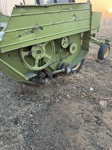 Другие комбайны: Ешка комбайн Состояние отличное мотор капремонттон кийин 20 га беде — 1