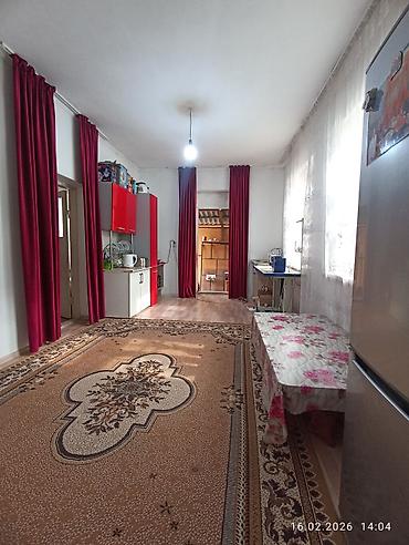 Продажа полдома: Продается пол/дома 70% наша сторона. Адрес: ул .Адырская р-н Красный — 8